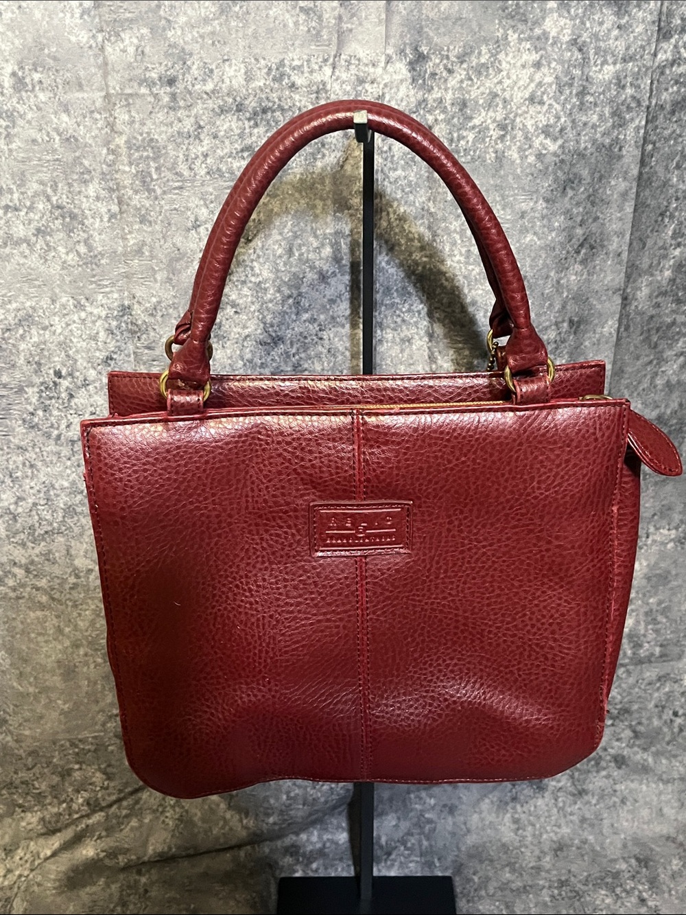 Relic Burgundy Leather Shoulder Bag Vintage Y2K Era lining coming loose